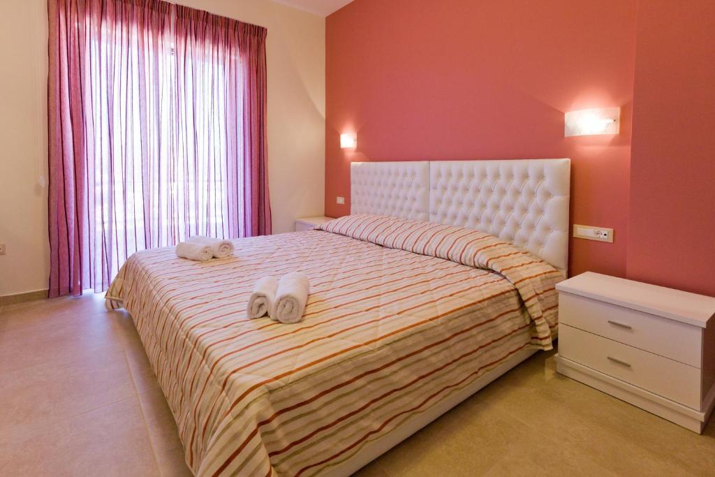 Aenaon Rooms Nafplion Rum bild
