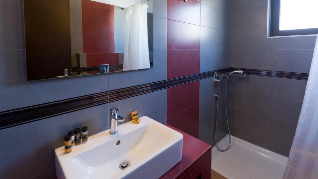 Aenaon Rooms Nafplion Rum bild